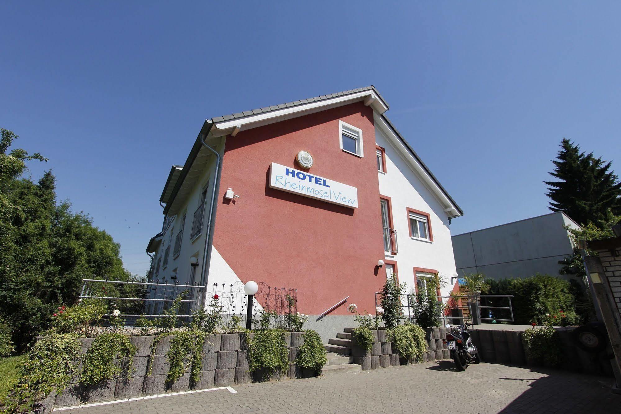 Hotel Rhein-Mosel-View Urbar  المظهر الخارجي الصورة